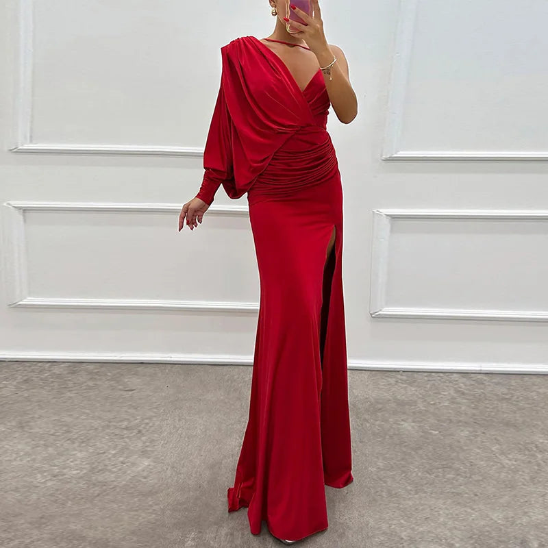 Iliana | One-Shoulder Gown