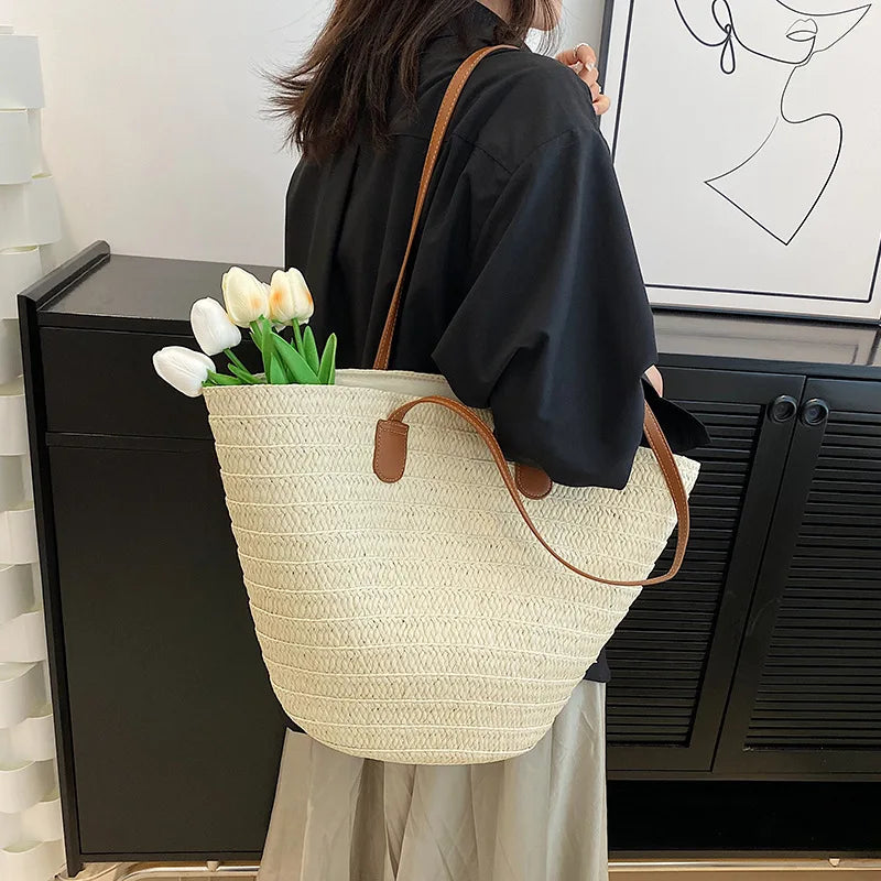 Stylish Straw Tote