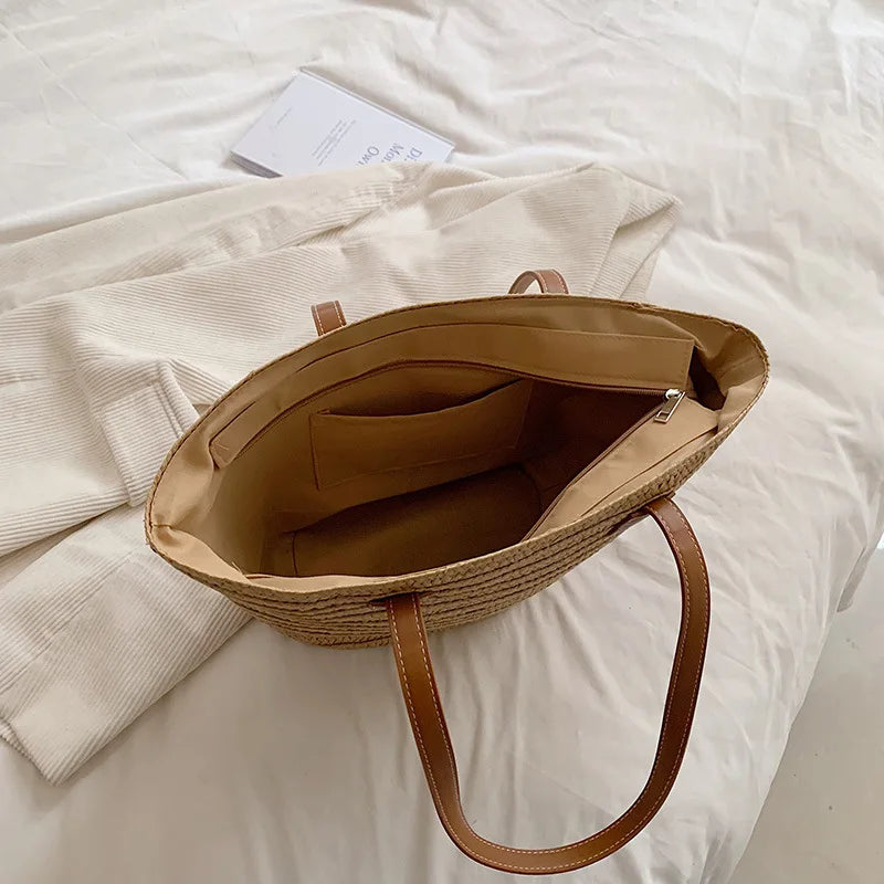Stylish Straw Tote